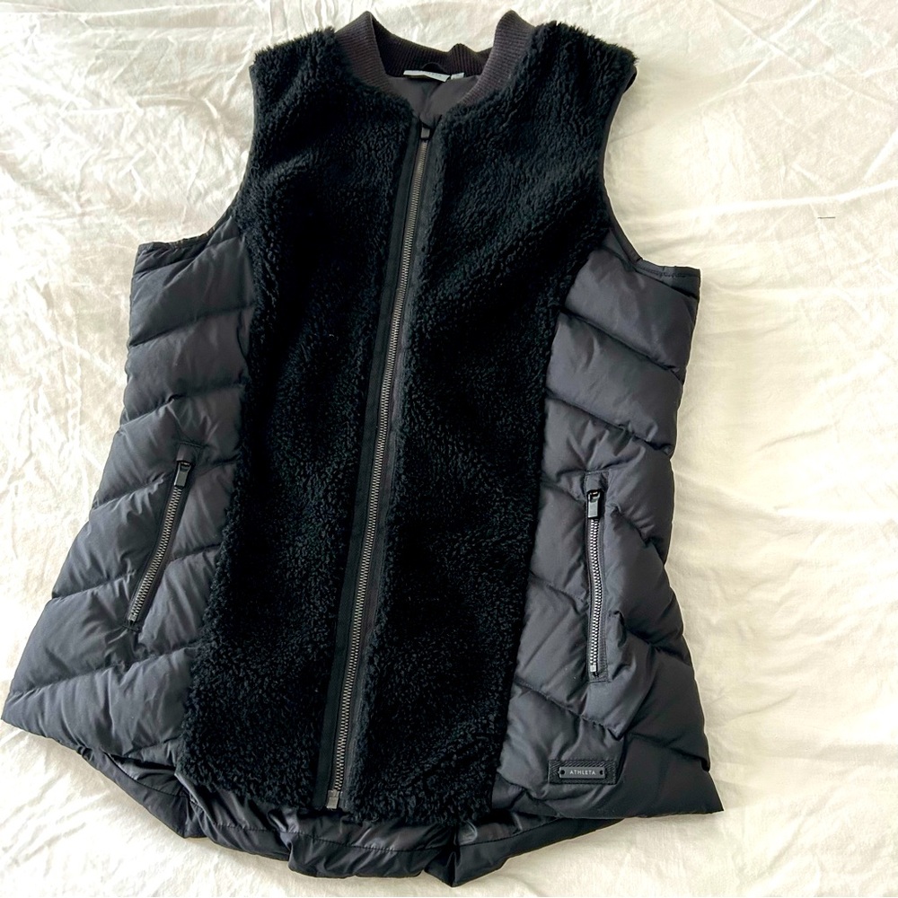 Athleta Hybrid Puffer Vest Sherpa Fleece Down Fill Black Zip M